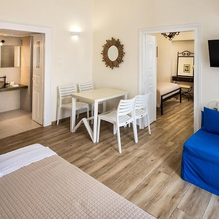 Day One Fira Mansion Apartman Kültér fotó